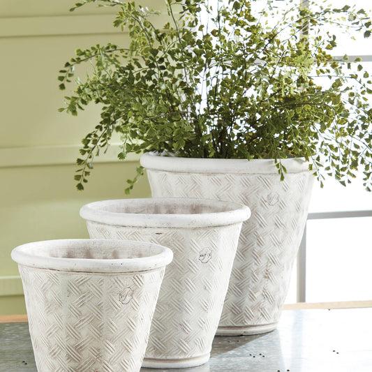 Wakefield Handmade Dryden Pot #10