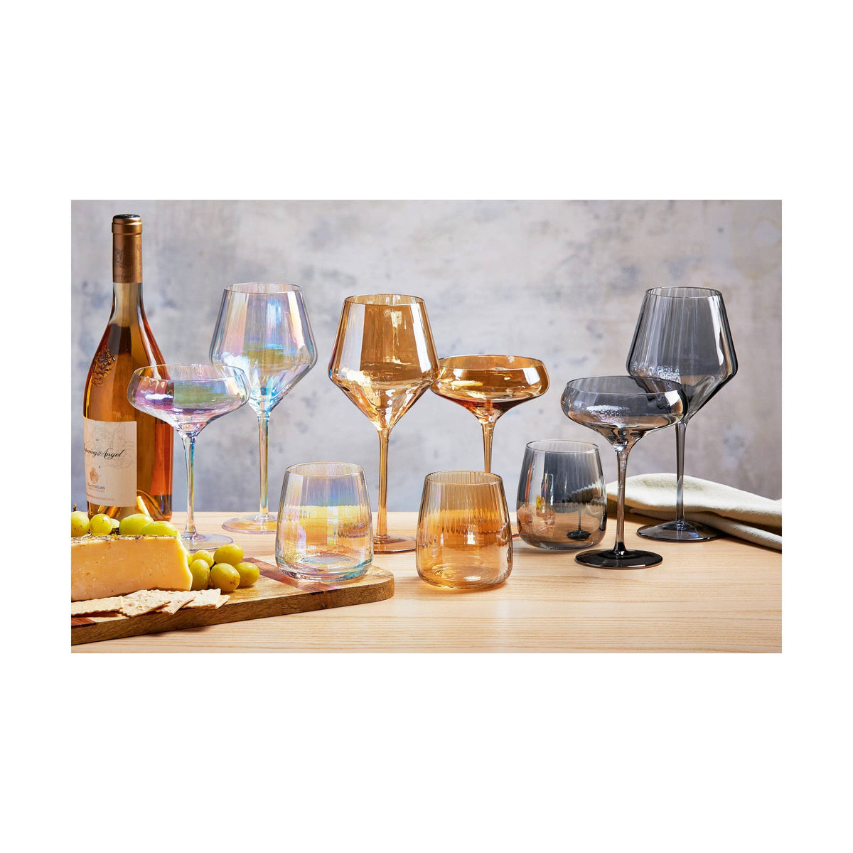 Chelsea Optic Wine Glass Amber Glass Everyday