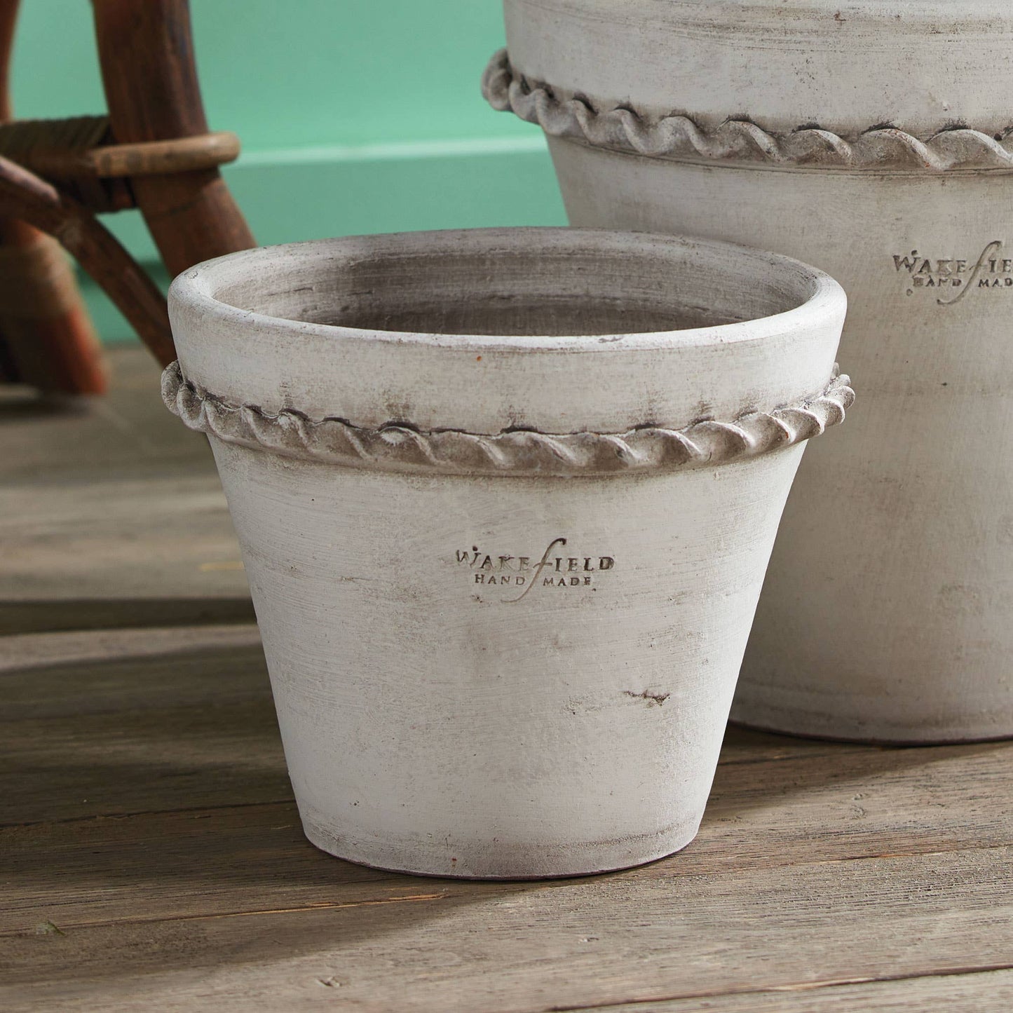 Wakefield Handmade Henley Pot #4 White