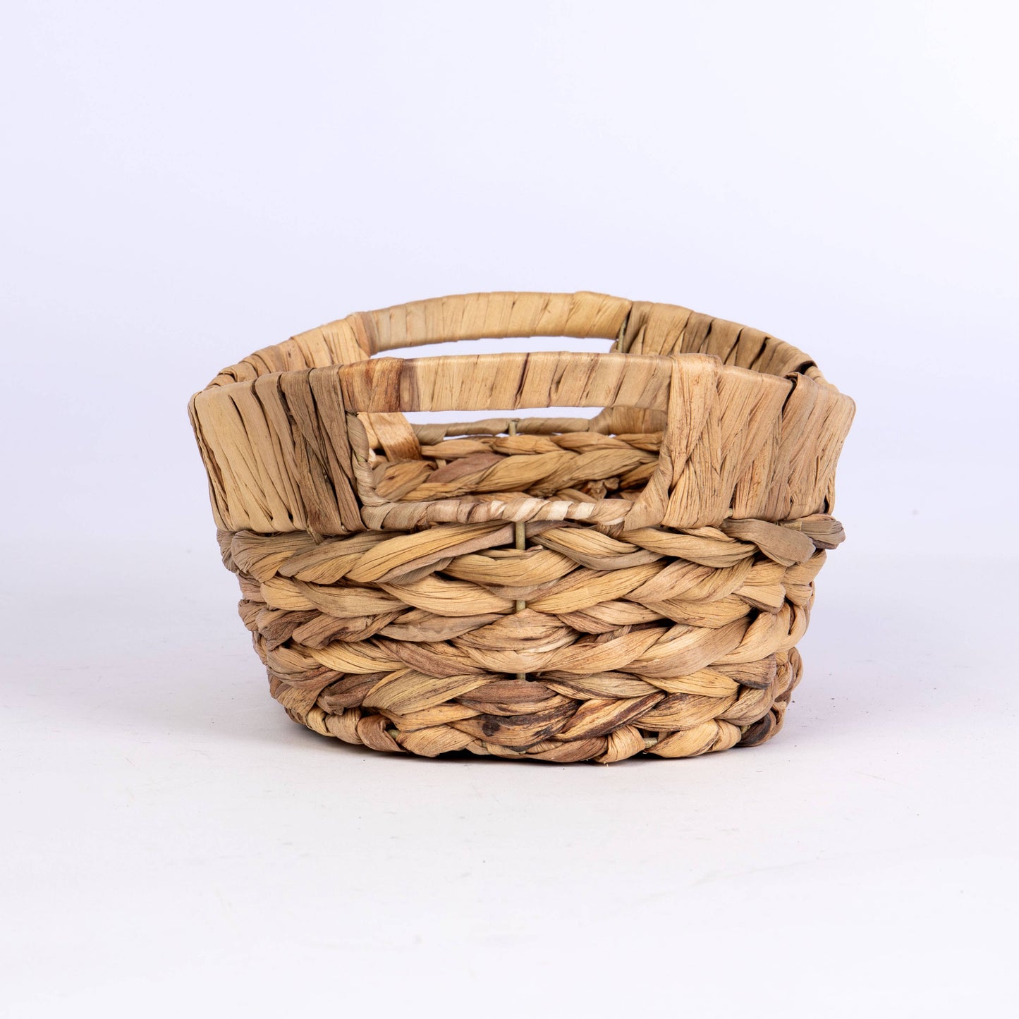 Oval Hyacinth Wire Tub