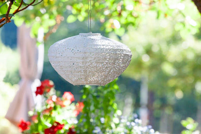 Stella Crown Chantilly Lace Solar Lantern - Porcelain
