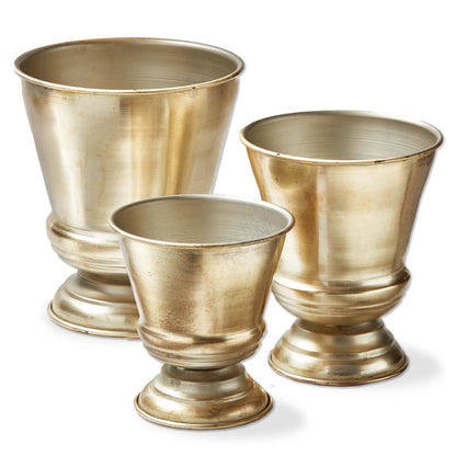 Christmas Wilmette Footed Planter