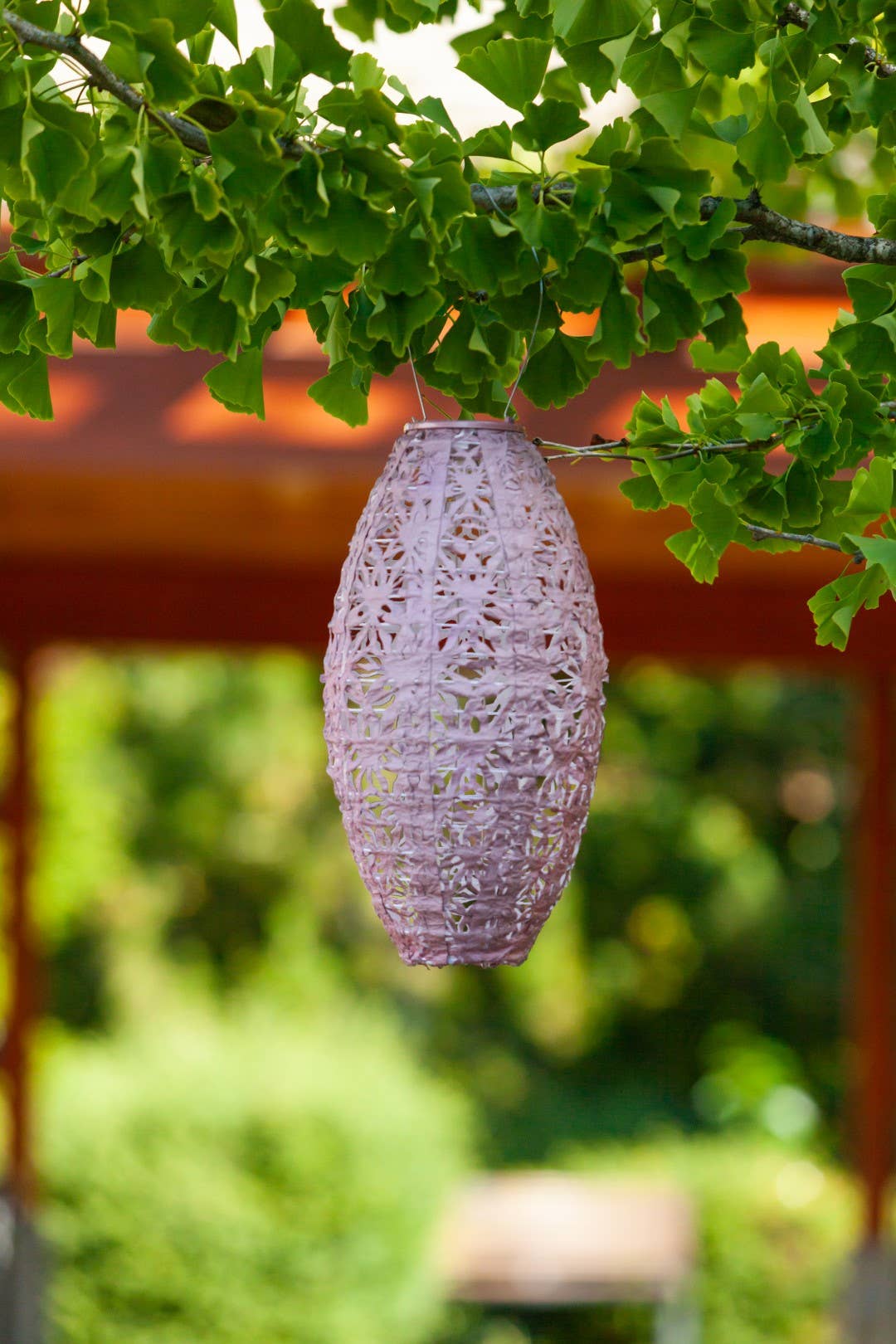 Stella Wildflower Pod Solar Lantern - Blush