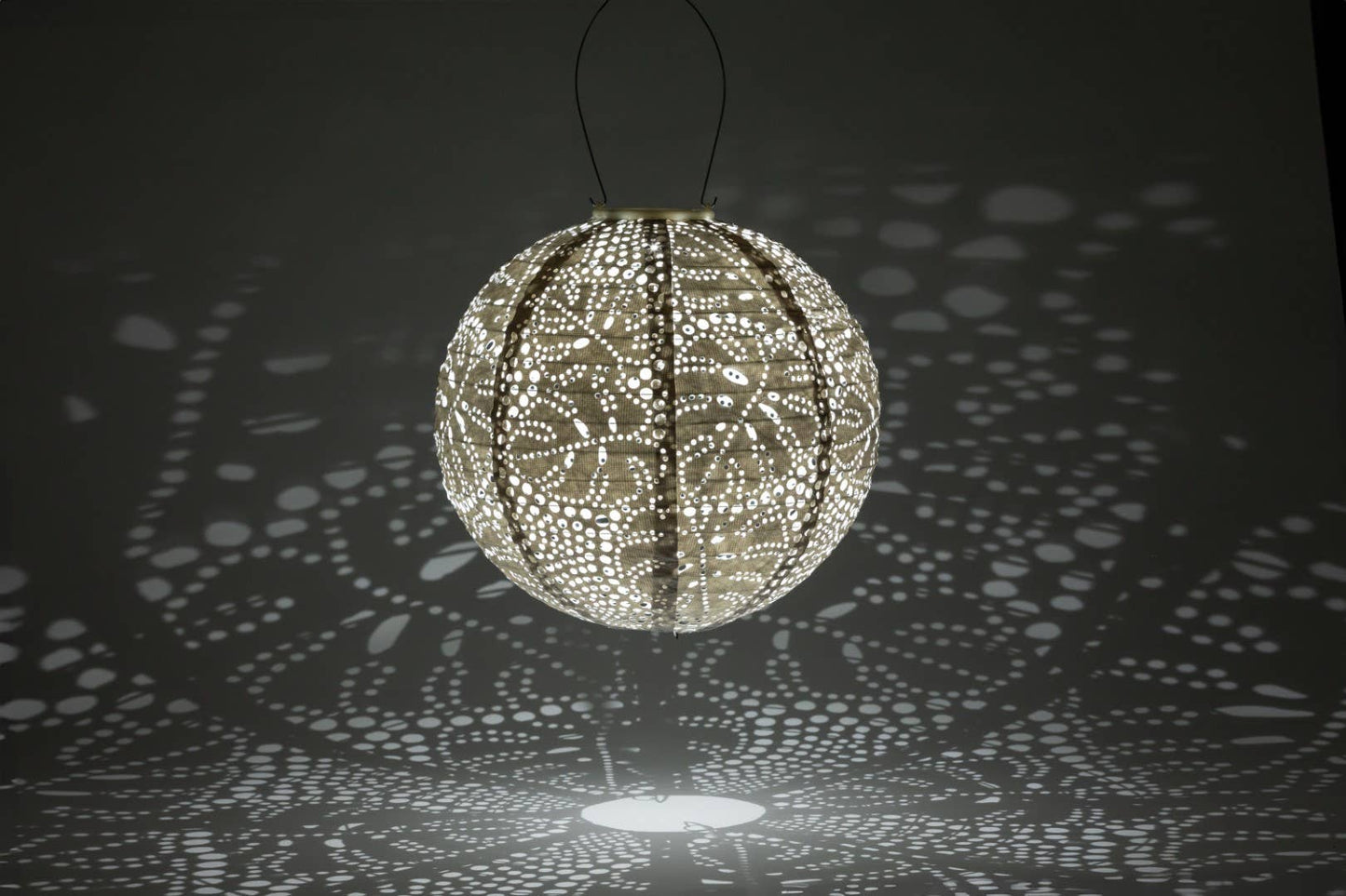 Stella Monstera Solar Lantern - Porcelain