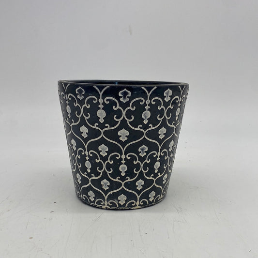 Black Motif Pots